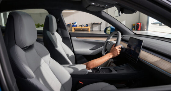 This 7-Seat EV Went 582 Miles On A Charge. But There’s A Catch