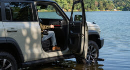 This Chinese SUV Has Built-In Propellers So It Can Drive Across Water